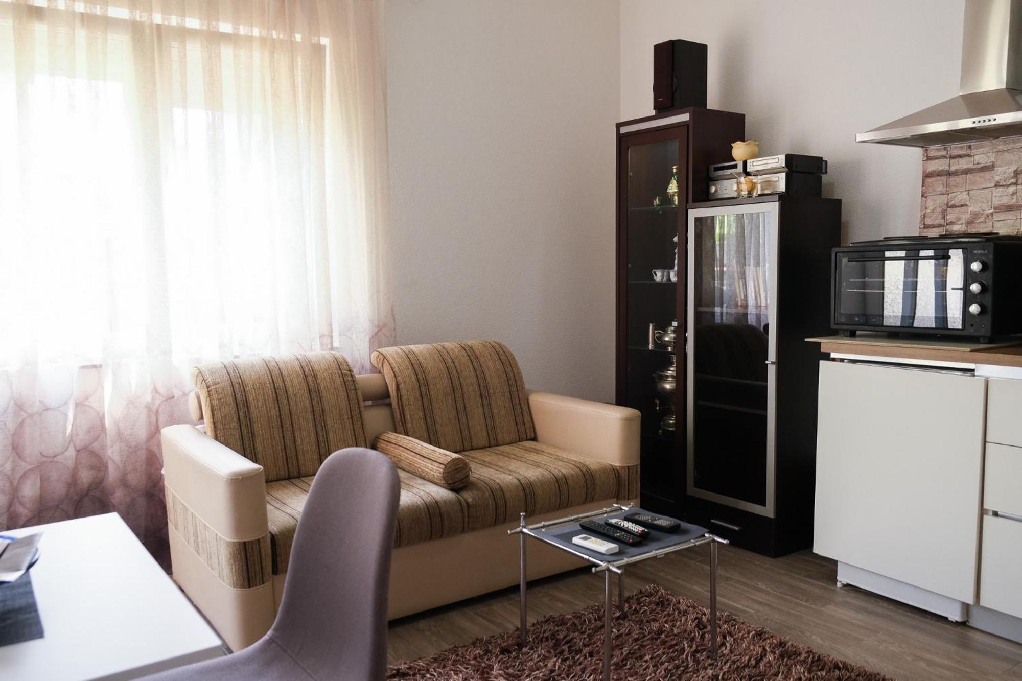 Cozy Spacious Apartment Печ Экстерьер фото